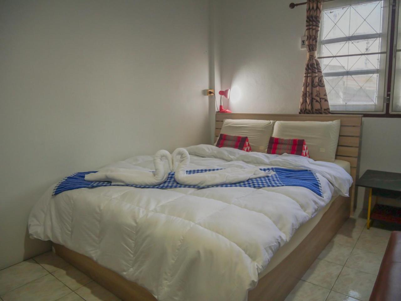 Noot'S Bar And Guesthouse Kanchanaburi Exterior foto